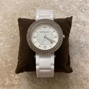 White Michael Kors Watch with Rhinestones NEW